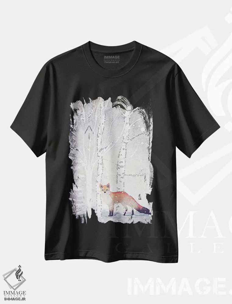 تیشرت مشکی طرح دار آقای فاکس زمستانی II، دکور کلبه و لژ اثر مونیکا استریگل | فروشگاه ایماژ