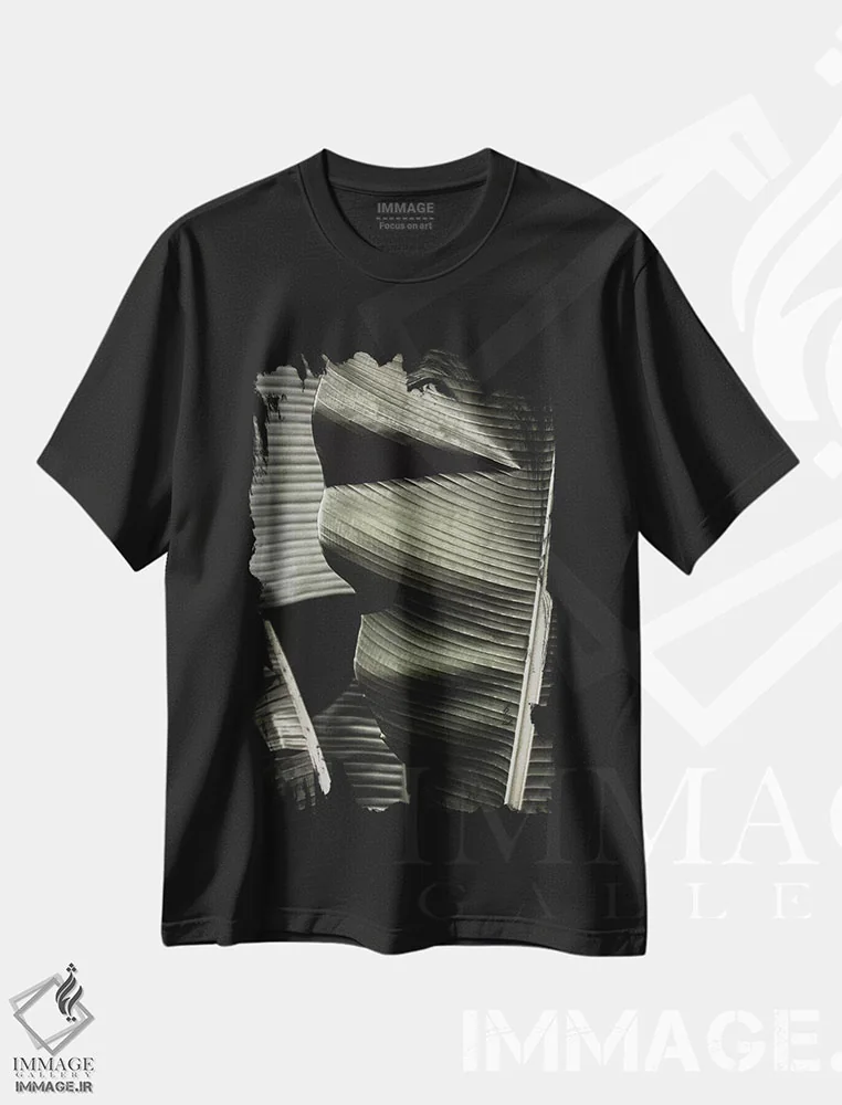 تیشرت مشکی طرح دار برگ موز سبز، تزئینی اثر مونیکا استریگل | فروشگاه ایماژ
