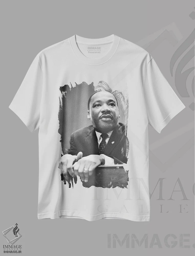 تیشرت سفید طرح دار مارتین لوتر کینگ جونیور، تزئینی اثر ماریون تریکوسکو | فروشگاه ایماژ