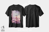 تیشرت مشکی طرح دار ابرهای رز زیبا و ماه کامل، عکاسی ترکیبی اثر جن زد | فروشگاه ایماژ