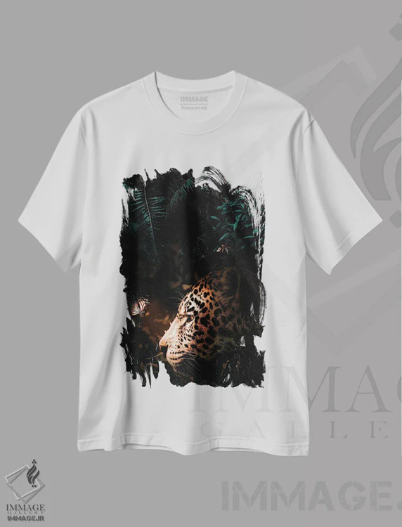 تیشرت سفید طرح دار پلنگ خالدار و پروانه درخشان، عکاسی ترکیبی اثر جن زد | فروشگاه ایماژ