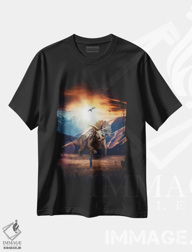 تیشرت مشکی طرح دار برخورد با تریسراتوپس ژوراسیک، عکاسی ترکیبی اثر جن زد | فروشگاه ایماژ