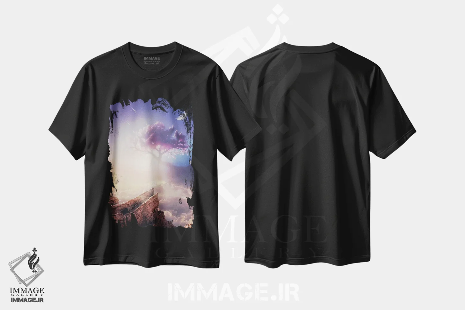 تیشرت مشکی طرح دار حس ژاپنی با درخت شکوفه گیلاس، عکاسی ترکیبی اثر جن زد | فروشگاه ایماژ