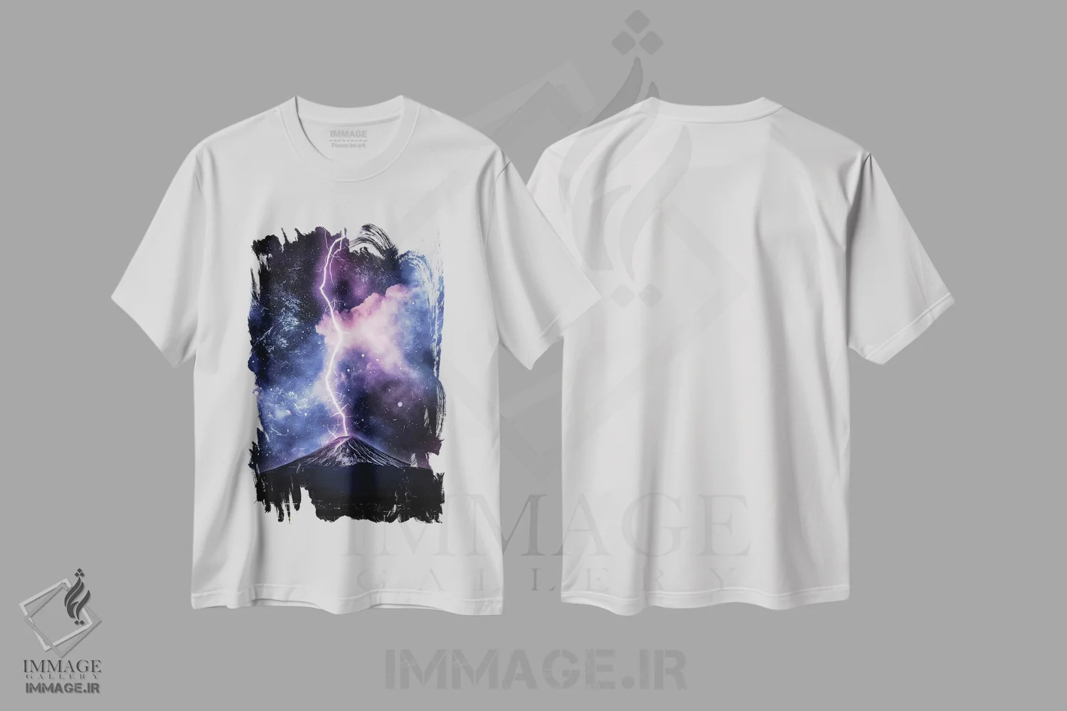 تیشرت سفید طرح دار کوه فوجی و رعد و برق شبانه، عکاسی ترکیبی اثر جن زد | immage.ir