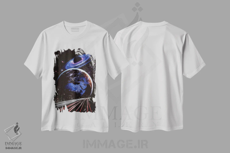 تیشرت سفید طرح دار نور سرعت به سوی جهان و سیاره زمین، عکاسی ترکیبی اثر جن زد | immage.ir