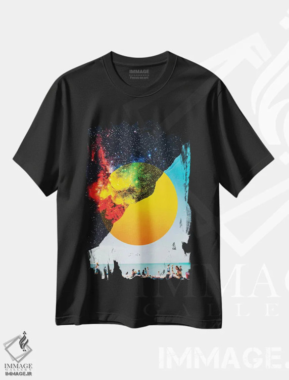 تیشرت مشکی طرح دار ستاره خورشیدی و کاغذ پاره، عکاسی ترکیبی اثر جن زد | immage.ir