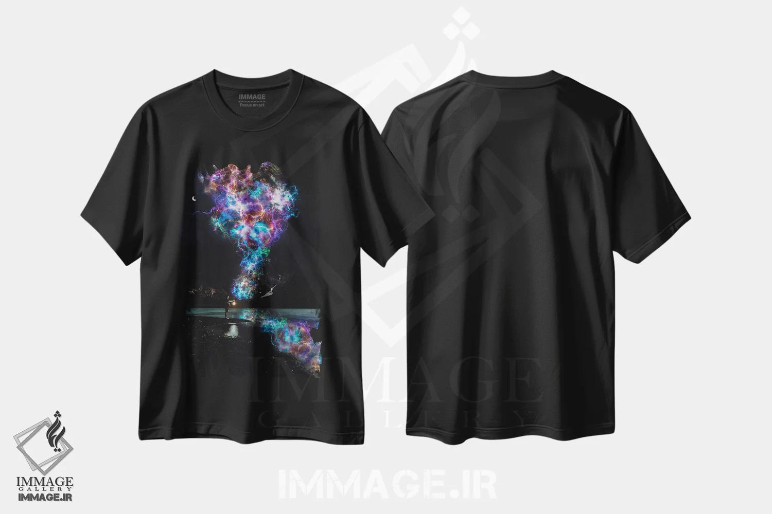 تیشرت مشکی طرح دار فانوس کهکشان جادویی جهان، هنر دیجیتال اثر جن زد | immage.ir