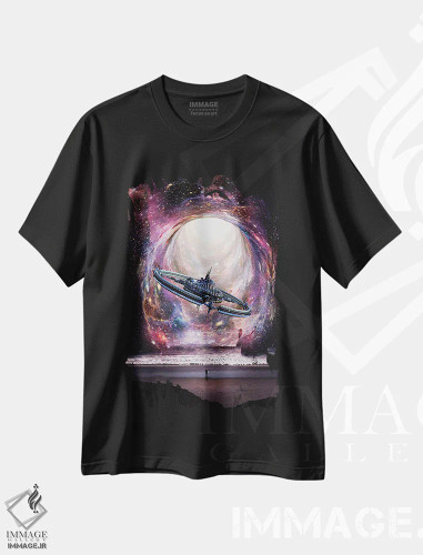 تیشرت مشکی طرح دار سیاه چاله و موج سوار در ساحل، هنر دیجیتال اثر جن زد | فروشگاه ایماژ