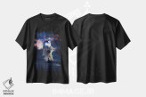 تیشرت مشکی طرح دار فضانورد کنار موج در اقیانوس، هنر دیجیتال اثر جن زد | immage.ir