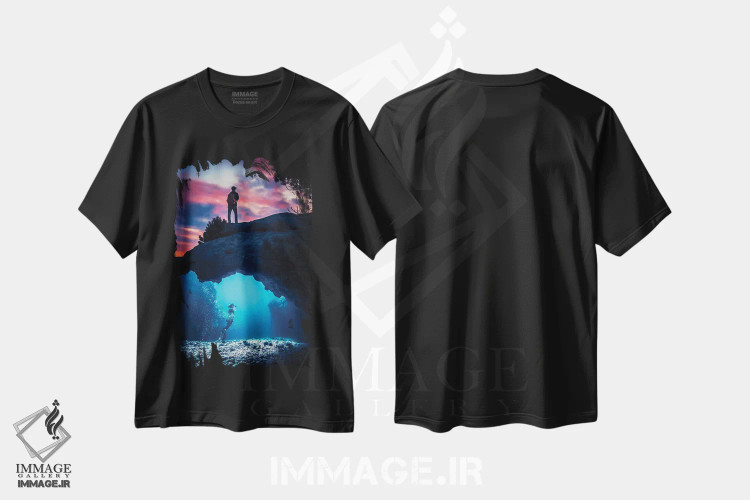 تیشرت مشکی طرح دار غواصی زیر بستر دریا و غروب سرخ، هنر دیجیتال اثر جن زد | فروشگاه ایماژ