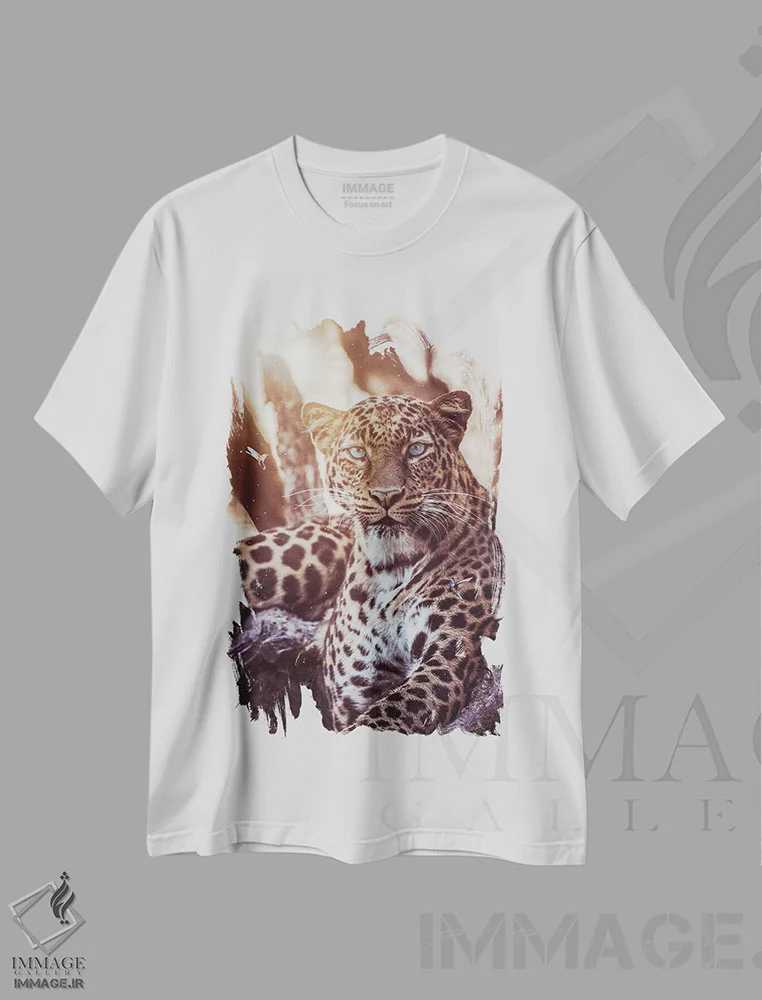 تیشرت سفید طرح دار پلنگ و مرغ های مگس خوار، هنر دیجیتال اثر جن زد | immage.ir