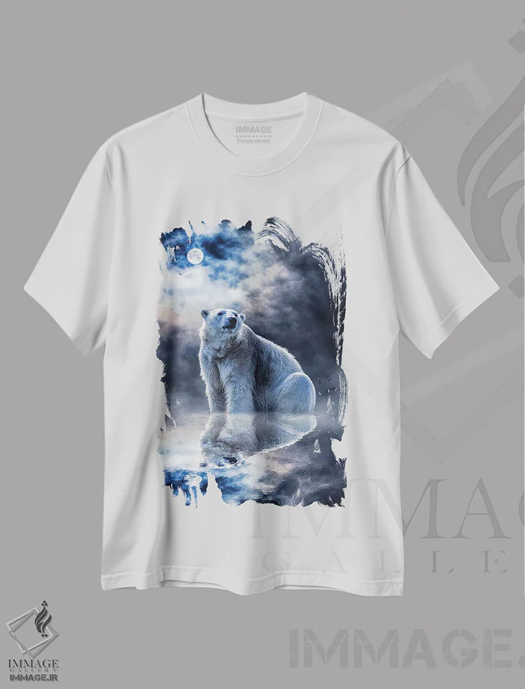 تیشرت سفید طرح دار بازتاب خرس قطبی در آب، عکاسی ترکیبی اثر جن زد | فروشگاه ایماژ