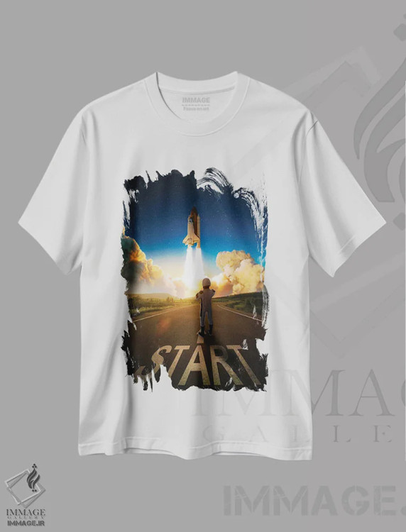 تیشرت سفید طرح دار فضانورد منتظر شروع پرتاب موشک، تزئینی اثر جن زد | immage.ir