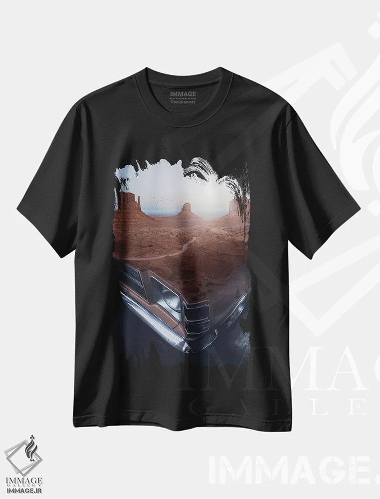 تیشرت مشکی طرح دار خودروی کلاسیک در غرب آمریکا، عکاسی ترکیبی اثر جن زد | immage.ir