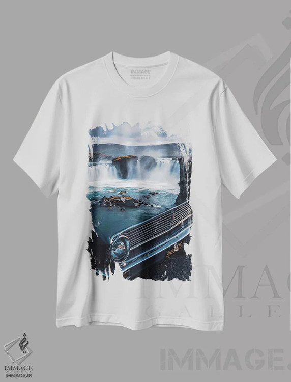 تیشرت سفید طرح دار خودروی کلاسیک و آبشار سبز، عکاسی ترکیبی اثر جن زد | فروشگاه ایماژ