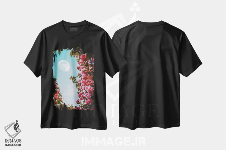 تیشرت مشکی طرح دار ماه و گل های صورتی زیباشناسانه، هنر دیجیتال اثر جن زد | فروشگاه ایماژ