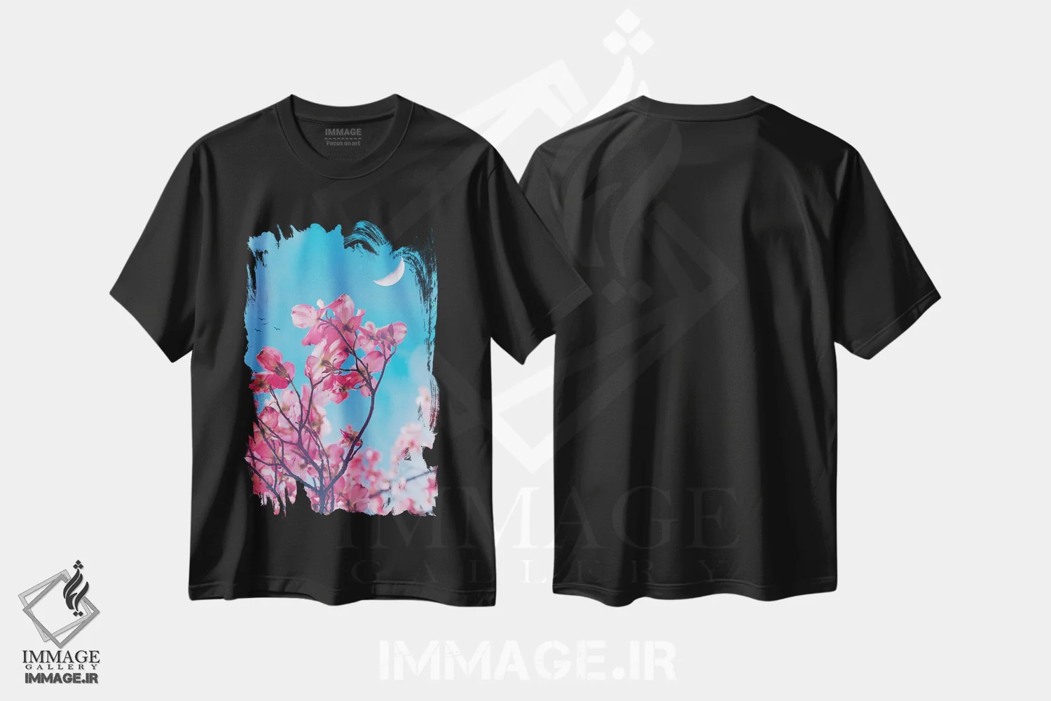 تیشرت مشکی طرح دار گل های صورتی زیباشناسانه، هنر دیجیتال اثر جن زد | immage.ir
