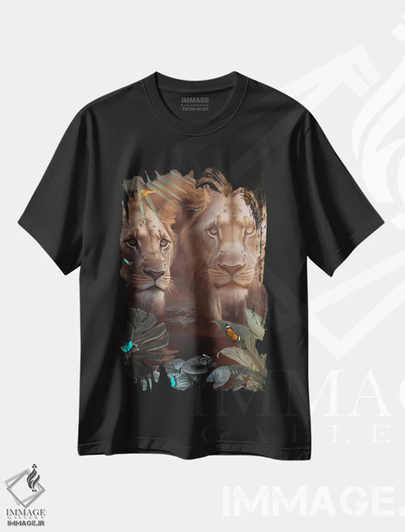 تیشرت مشکی طرح دار شیرهای عاشق با پروانه های شگفت انگیز، عکاسی ترکیبی اثر جن زد | فروشگاه ایماژ