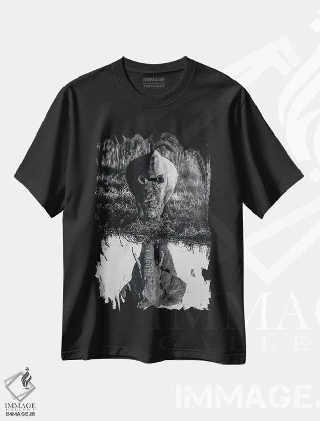 تیشرت مشکی طرح دار فیل و کرگدن در ساوان سیاه و سفید، هنر تزئینی سیاه و سفید اثر جن زد | فروشگاه ایماژ