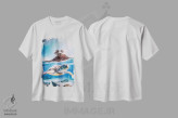 تیشرت سفید طرح دار لاک پشت دریایی و جزیره بهشتی، تزئینی اثر جن زد | فروشگاه ایماژ