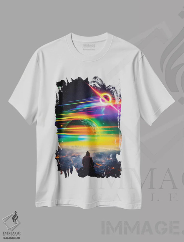 تیشرت سفید طرح دار شهر با چشم انداز فضایی جهان، عکاسی ترکیبی اثر جن زد | فروشگاه ایماژ