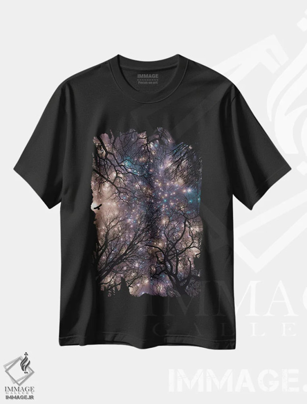 تیشرت مشکی طرح دار جغد در شب پرستاره روی شاخه های درخت، دکوراسیون جایگزین اثر جن زد | فروشگاه ایماژ
