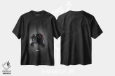 تیشرت مشکی طرح دار دستهٔ ایکس باکس، تزئینی اثر گب فرناندو | immage.ir