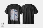 تیشرت مشکی طرح دار تماشاگران، دکور کلبه و لژ اثر گرانت هکینگ | immage.ir