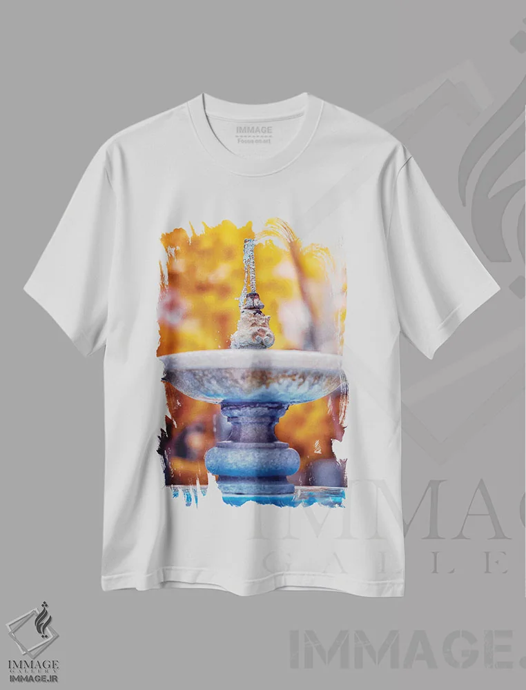 تیشرت سفید طرح دار پاشش آب، مدیوم اثر گلاوکو منهالی | immage.ir