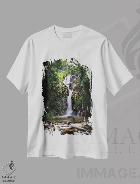 تیشرت سفید طرح دار آبشار ۱، مدیوم اثر گلاوکو منهالی | فروشگاه ایماژ