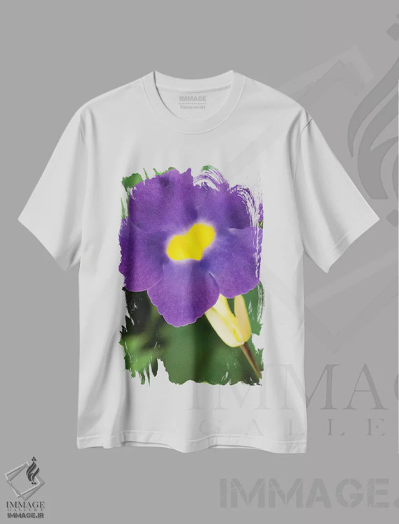 تیشرت سفید طرح دار گل بنفش و زرد، مدیوم اثر گلاوکو منهالی | فروشگاه ایماژ
