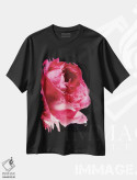 تیشرت مشکی طرح دار گل رز قرمز، مدیوم اثر گلاوکو منهالی | immage.ir
