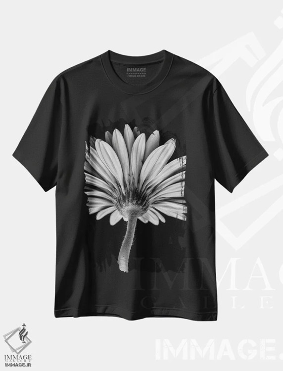 تیشرت مشکی طرح دار ژربر دیزی سیاه و سفید، مدیوم اثر گلاوکو منهالی | فروشگاه ایماژ