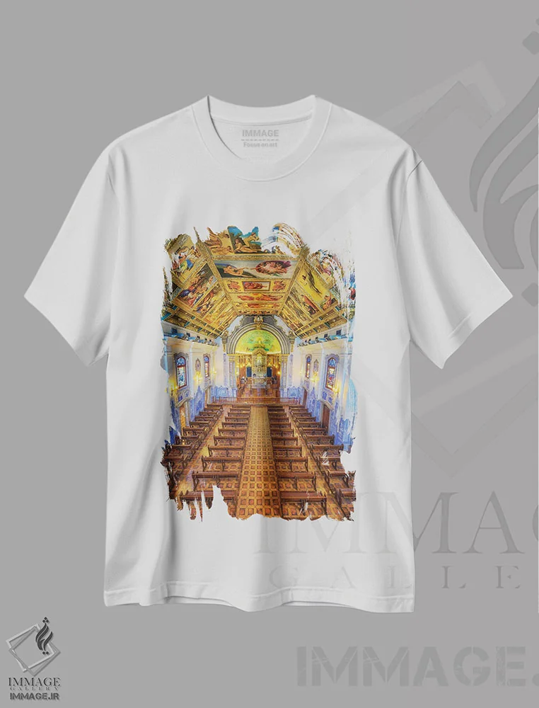 تیشرت سفید طرح دار داخل کلیسا، مدیوم اثر گلاوکو منهالی | فروشگاه ایماژ