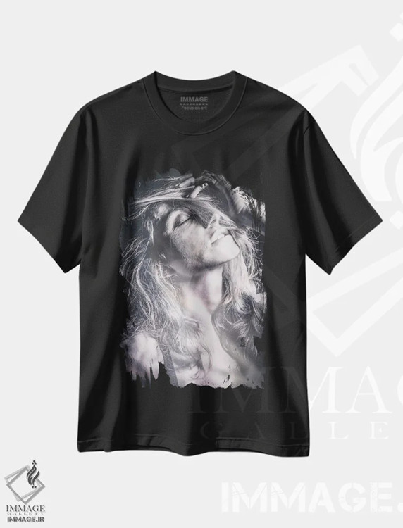 تیشرت مشکی طرح دار پرتره شماره ۱۱، عکاسی سیاه و سفید اثر گلاوکو منهالی | فروشگاه ایماژ