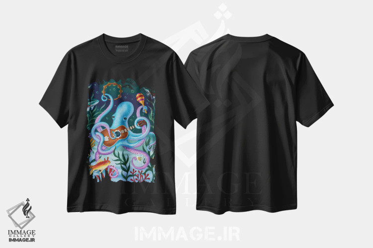تیشرت مشکی طرح دار نوازندهٔ ماهر در آبی، دکور معاصر اثر جینا ماتارازو | immage.ir