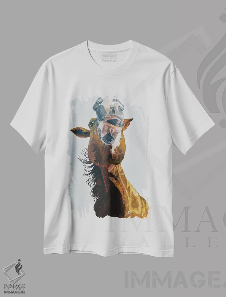 تیشرت سفید طرح دار پسر هندوانه ای، دکور معاصر اثر جن فارل | فروشگاه ایماژ