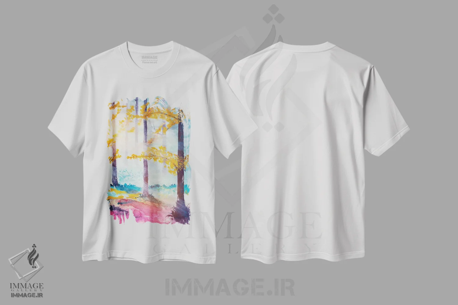 تیشرت سفید طرح دار در جنگل ششم، آبستره اثر مارکو گونزالز | immage.ir