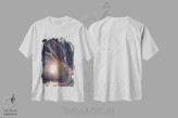 تیشرت سفید طرح دار ماه، آبستره اثر مارکو گونزالز | فروشگاه ایماژ