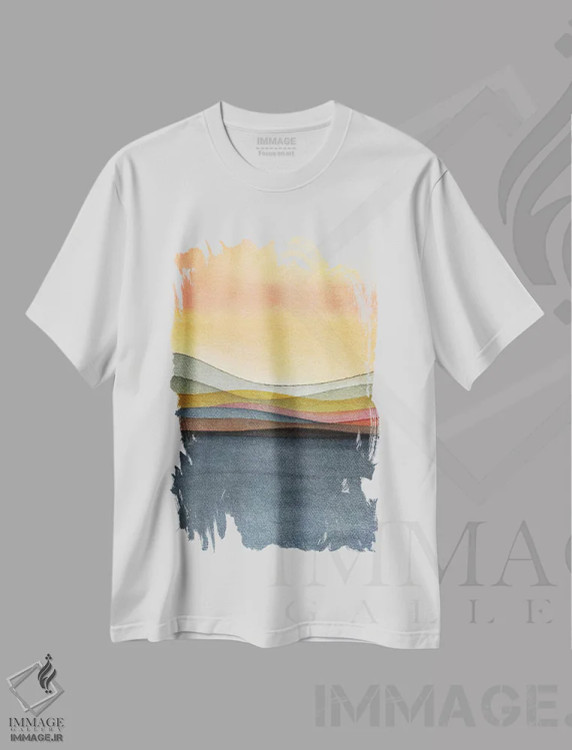 تیشرت سفید طرح دار منظرهٔ روان گردان سوم، تزئینی اثر مارکو گونزالز | immage.ir