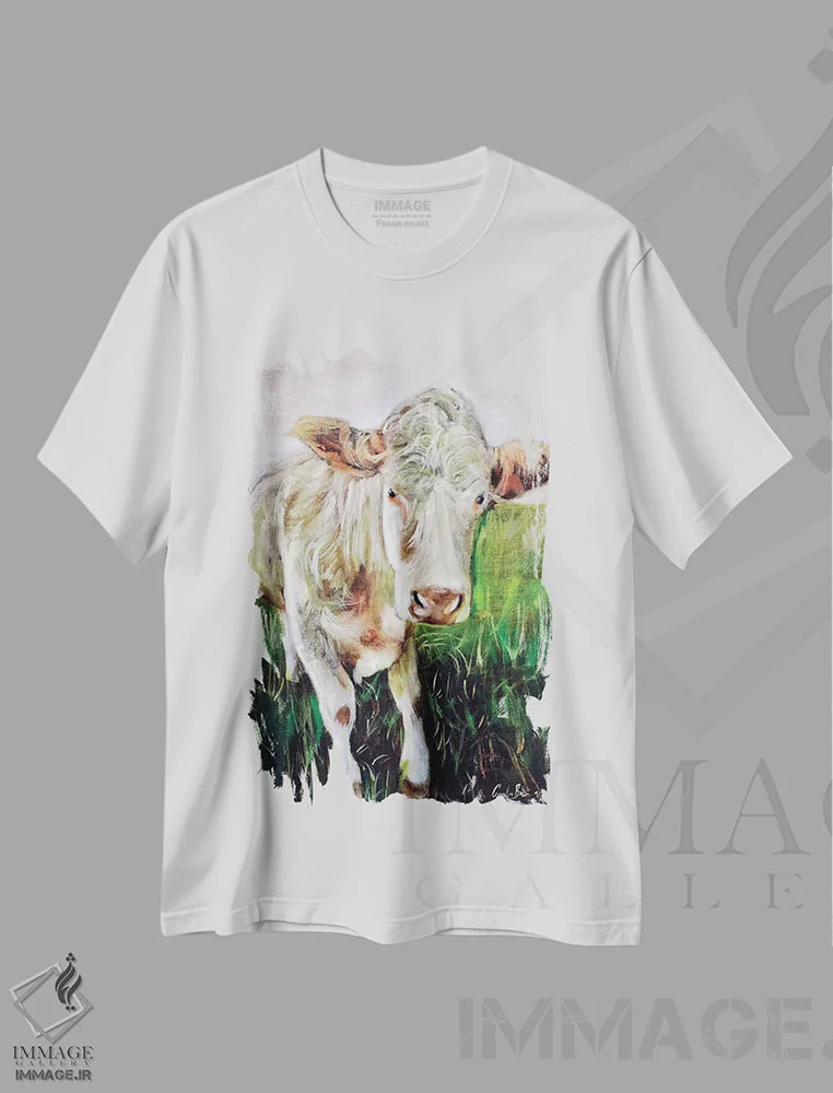 تیشرت سفید طرح دار گاو سفید، دکور روستایی اثر گوردون بروس | فروشگاه ایماژ