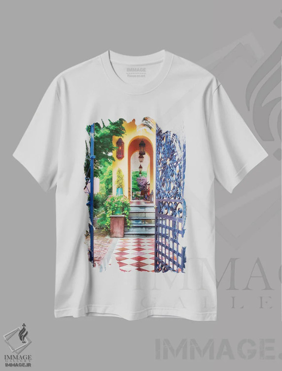 تیشرت سفید طرح دار در باز خانه به سبک جنوبی، چارلستون، کارولینای جنوبی، مدیوم اثر جورج اوزه | immage.ir