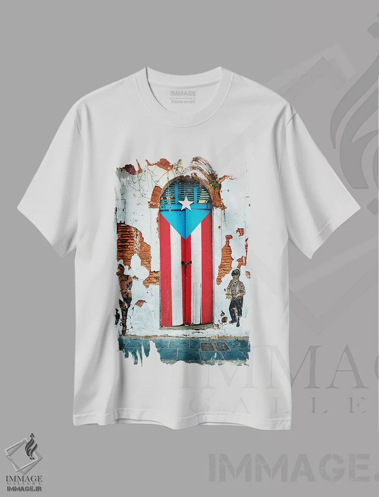 تیشرت سفید طرح دار درب با پرچم پورتوریکو، تزئینی اثر جورج اوزه | immage.ir