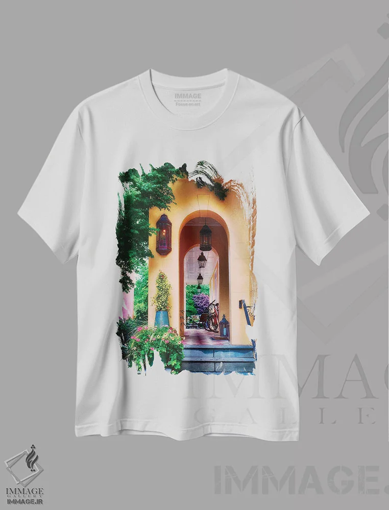 تیشرت سفید طرح دار جذابیت چارلستون ۵، مدیوم اثر جورج اوزه | immage.ir