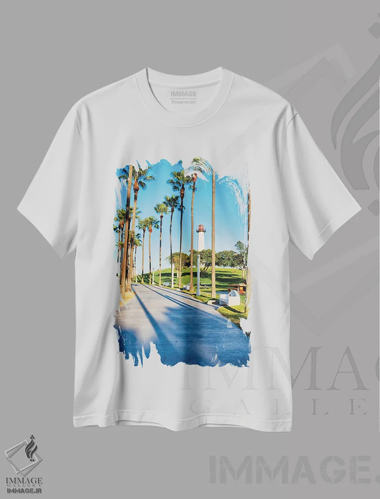 تیشرت سفید طرح دار فانوس دریایی لایونز در لانگ بیچ، کالیفرنیا، مدیوم اثر جورج اوزه | immage.ir