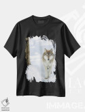 تیشرت مشکی طرح دار گرگ زمستانی، مدیوم اثر کری ان گریپو-پایک | فروشگاه ایماژ