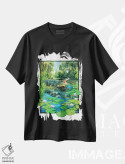 تیشرت مشکی طرح دار تمساح، دکور کلبه و لژ اثر گرگ جوردانو | فروشگاه ایماژ