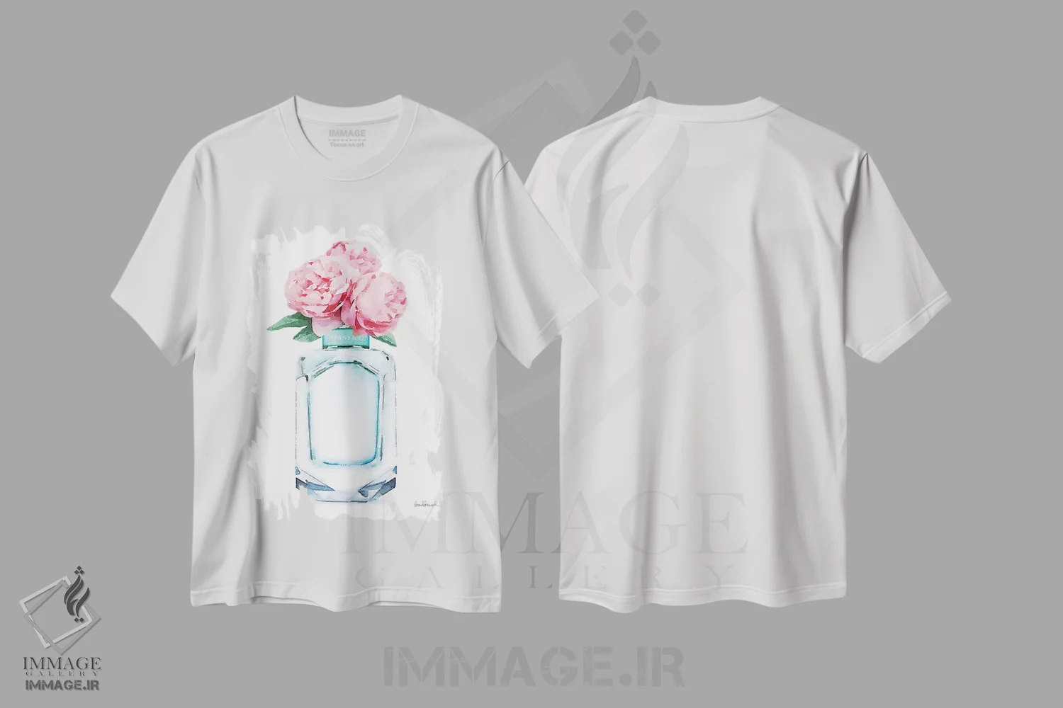 تیشرت سفید طرح دار عطر فیروزه ای و گل صدتومانی صورتی، تزئینی اثر آماندا گرینوود | فروشگاه ایماژ