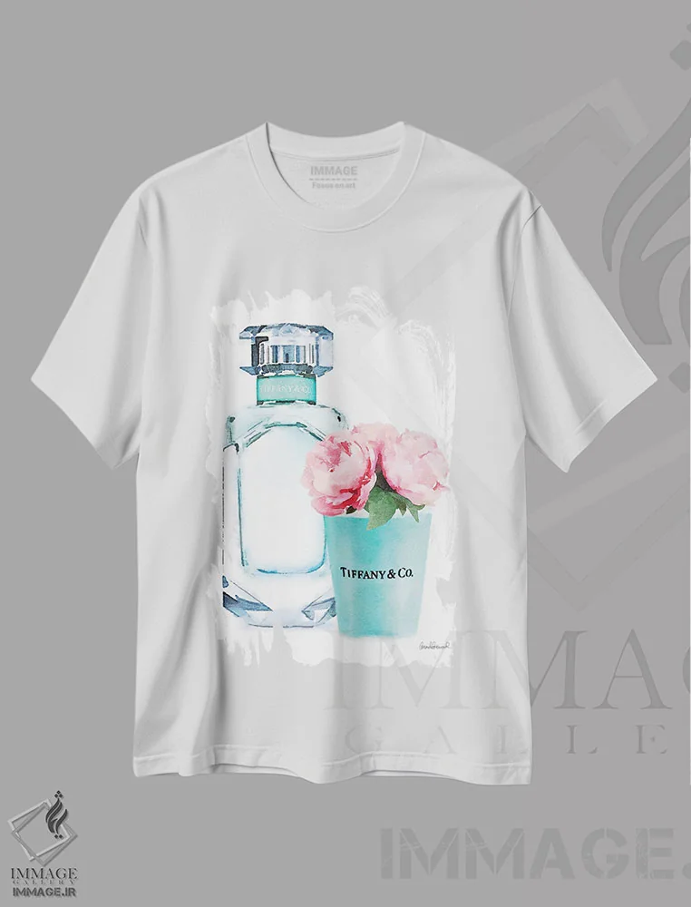 تیشرت سفید طرح دار ست عطر فیروزه ای II، تزئینی اثر آماندا گرینوود | immage.ir