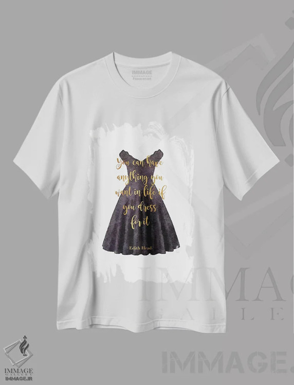 تیشرت سفید طرح دار پیراهن مشکی با نقل قول "هر چه می خواهی" به طلایی، تزئینی اثر آماندا گرینوود | immage.ir